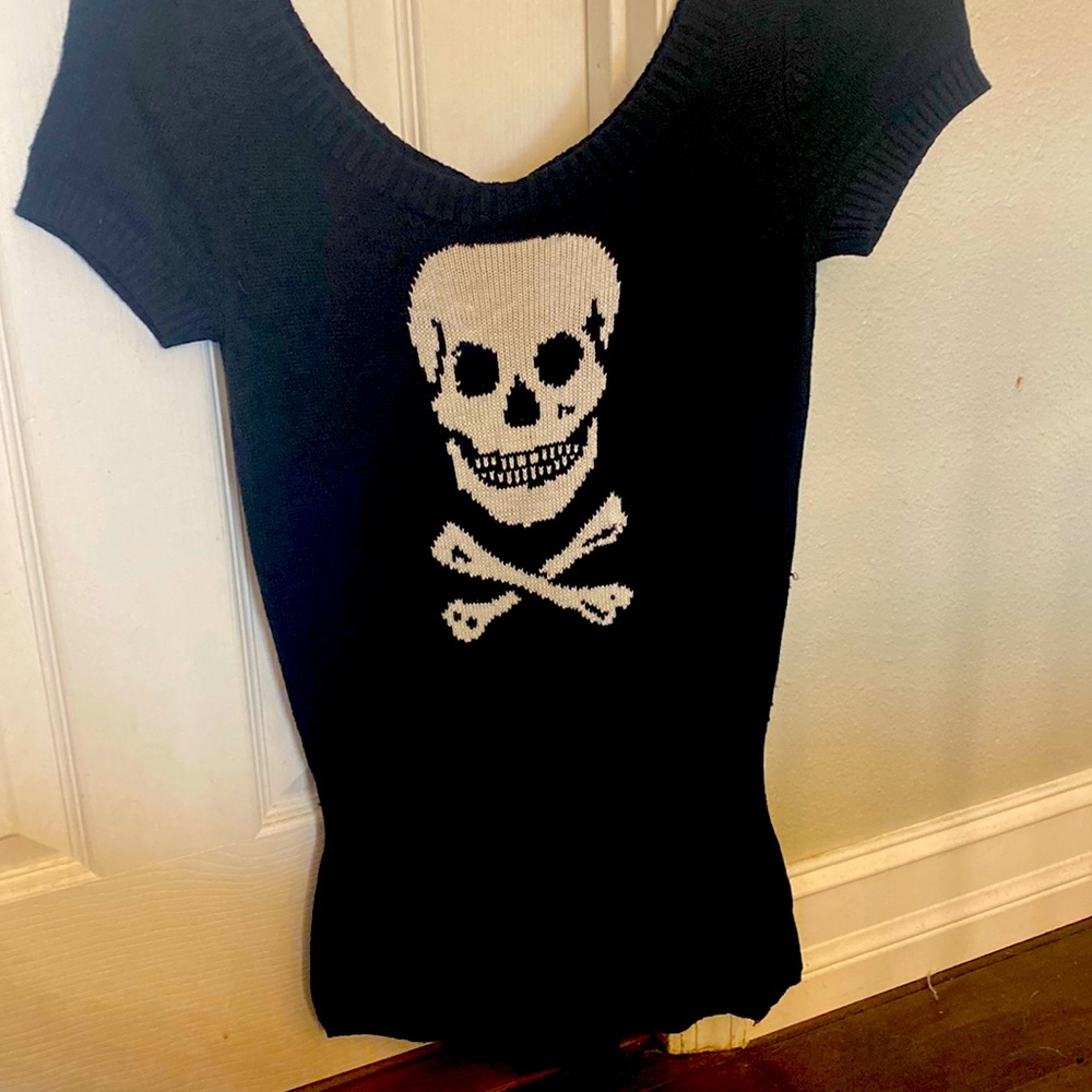 NWT betsey John’s skull romper